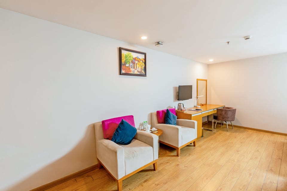 1 bedroom, minibar, in-room safe, desk
