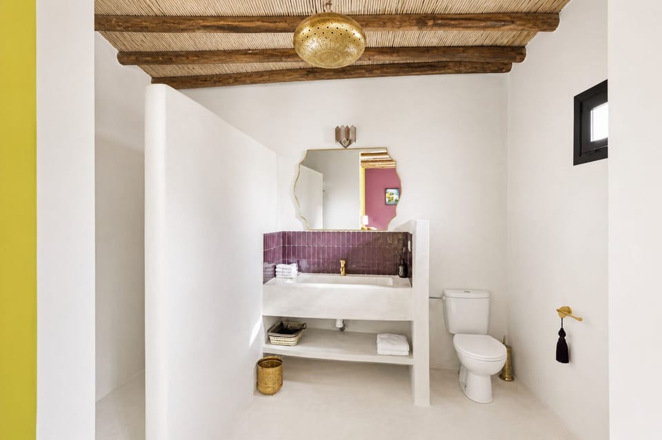 Deluxe Double or Twin Room, Garden View | Bathroom