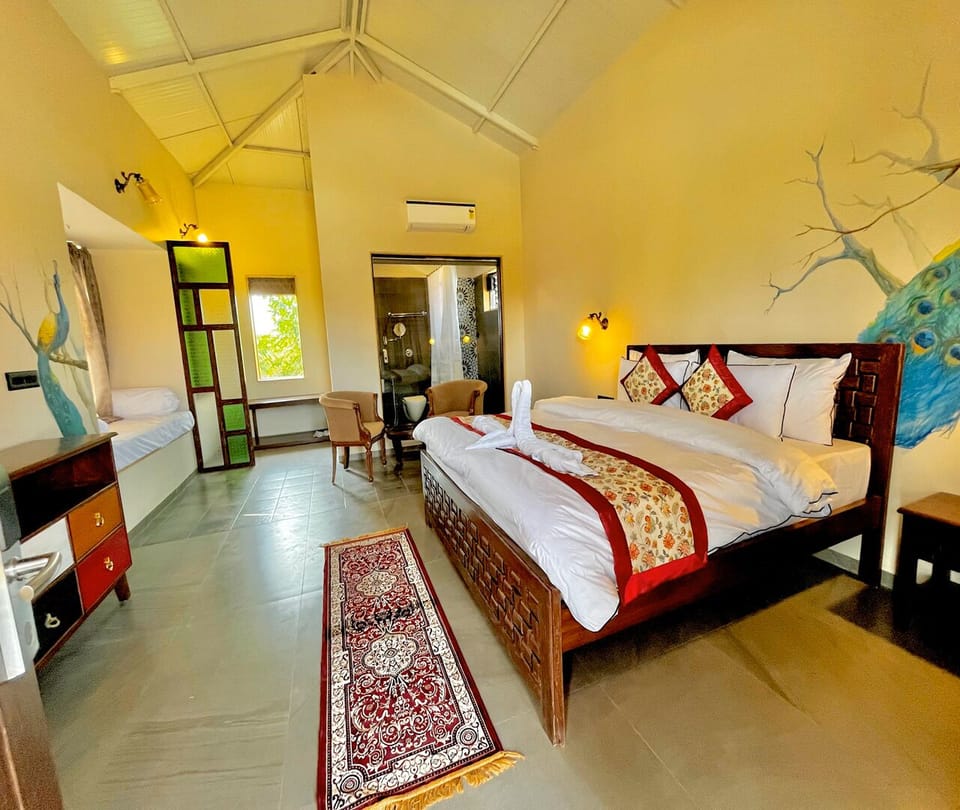 Royal Double Room | Free WiFi