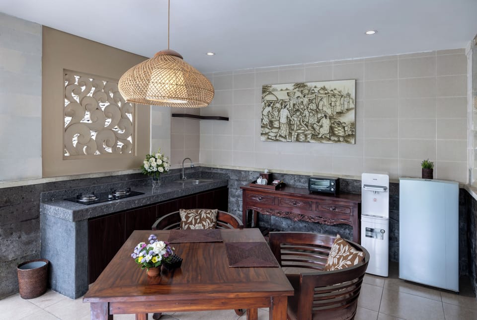 Private kitchenette