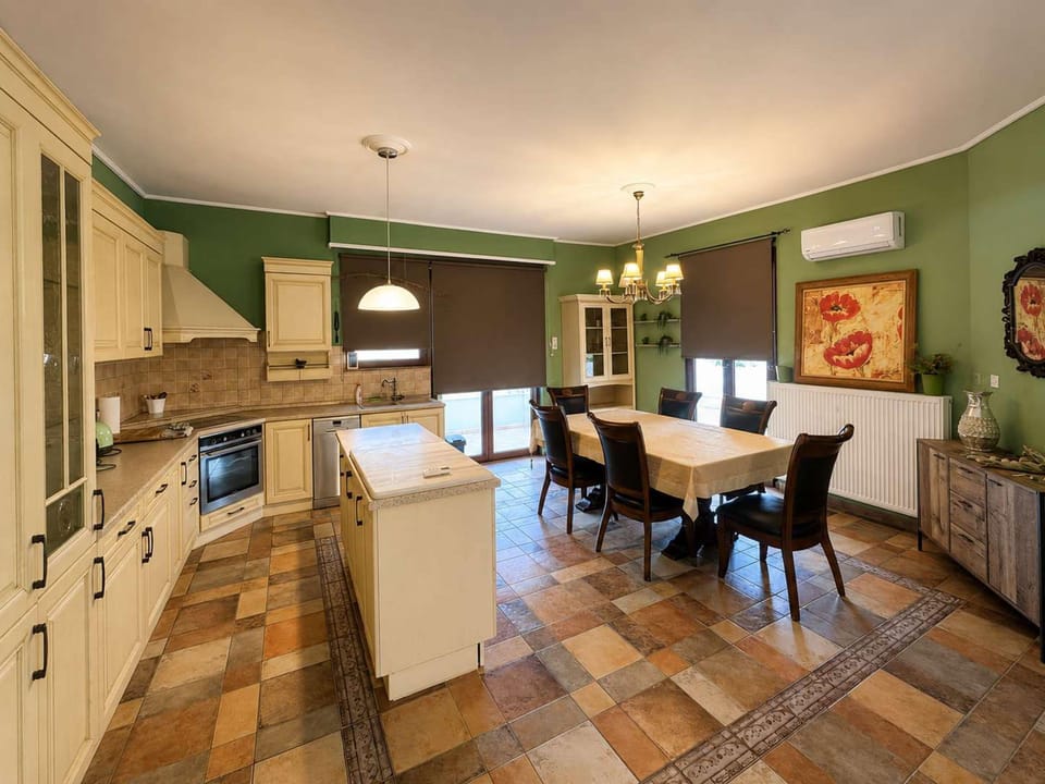 House | 3 bedrooms