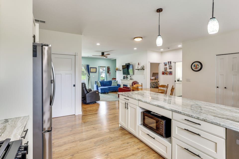 House (2 Bedrooms) | Interior