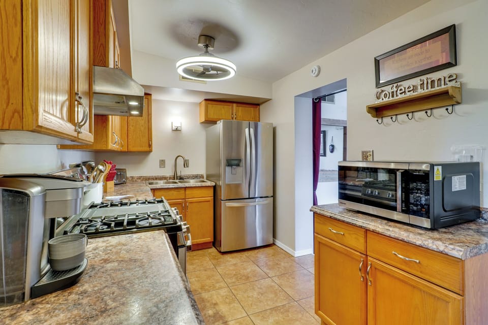 House (2 Bedrooms) | Interior