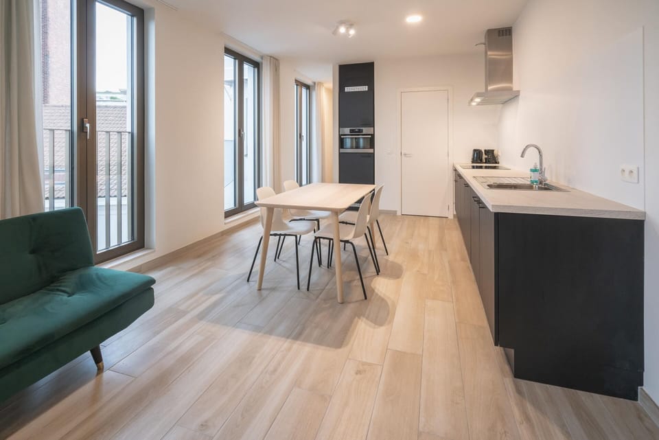 Apartment | Dining
