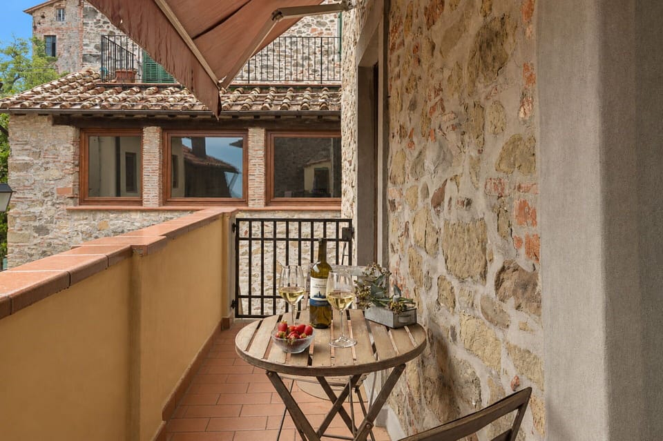 Autumn, Balcony / Terrace / Patio, Spring, Summer