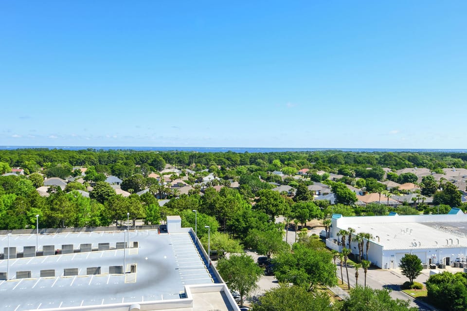 The Palms of Destin 11001 - North Balcony View