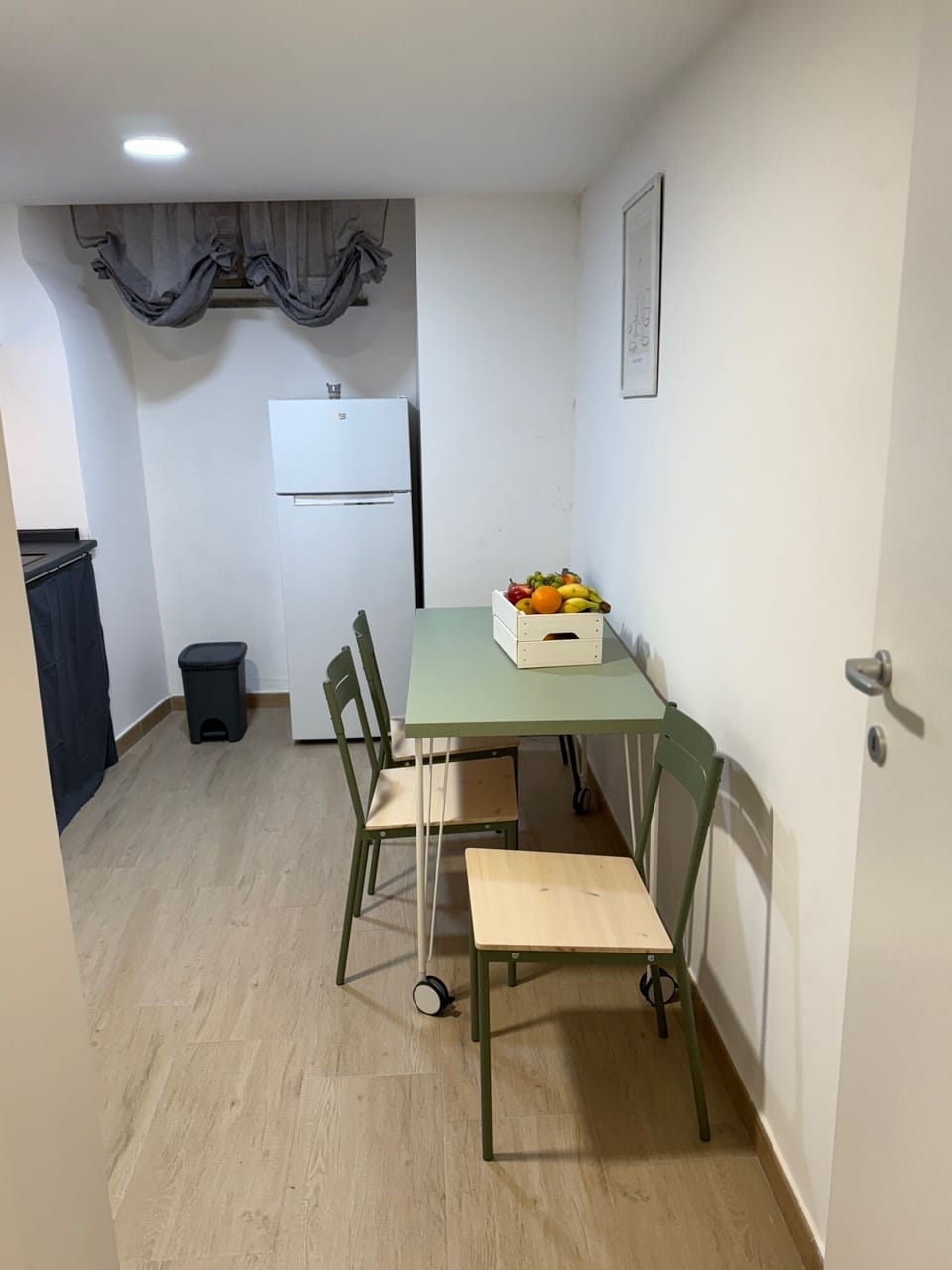 Deluxe Condo, City View | Dining