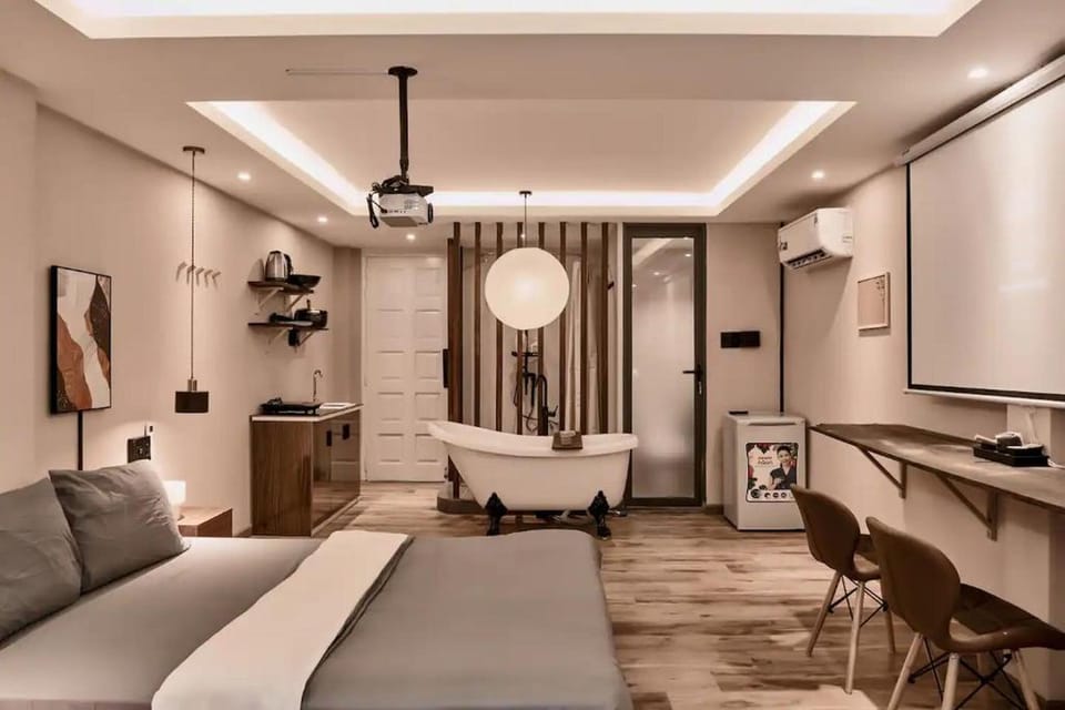 Grand Double Room, City View | Premium bedding, minibar, individually decorated, individually furnished