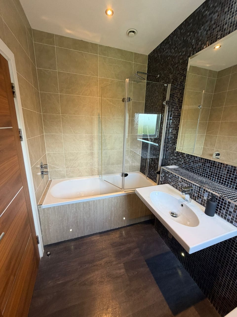 Standard Double Room, Balcony, Partial Sea View | Bathroom | Combined shower/tub, rainfall showerhead, towels