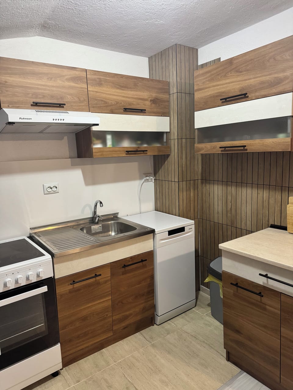 Triple Room, Patio | Private kitchen