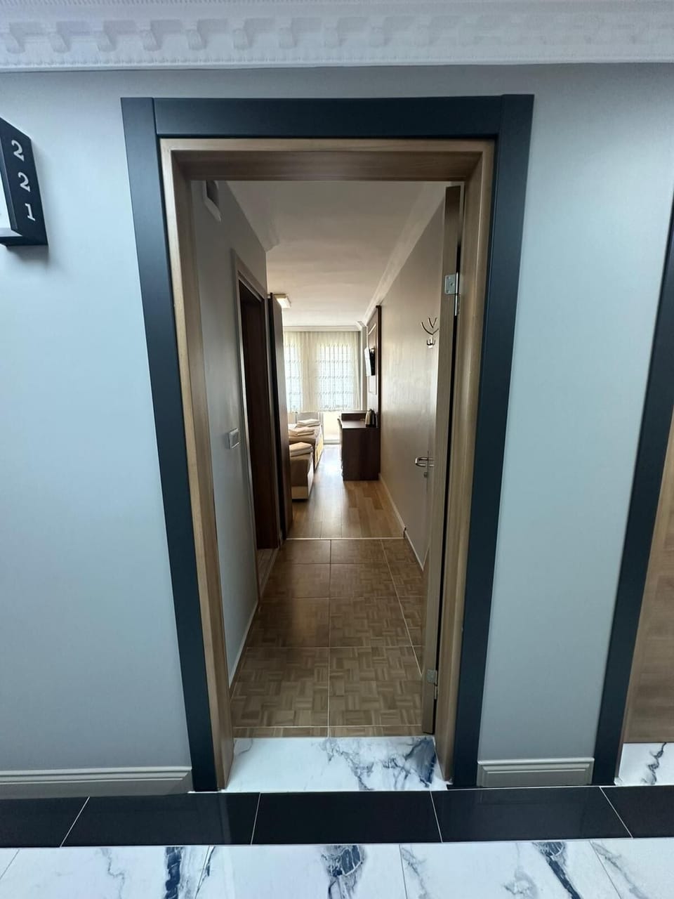 Comfort Triple Room, Balcony, City View | Interior