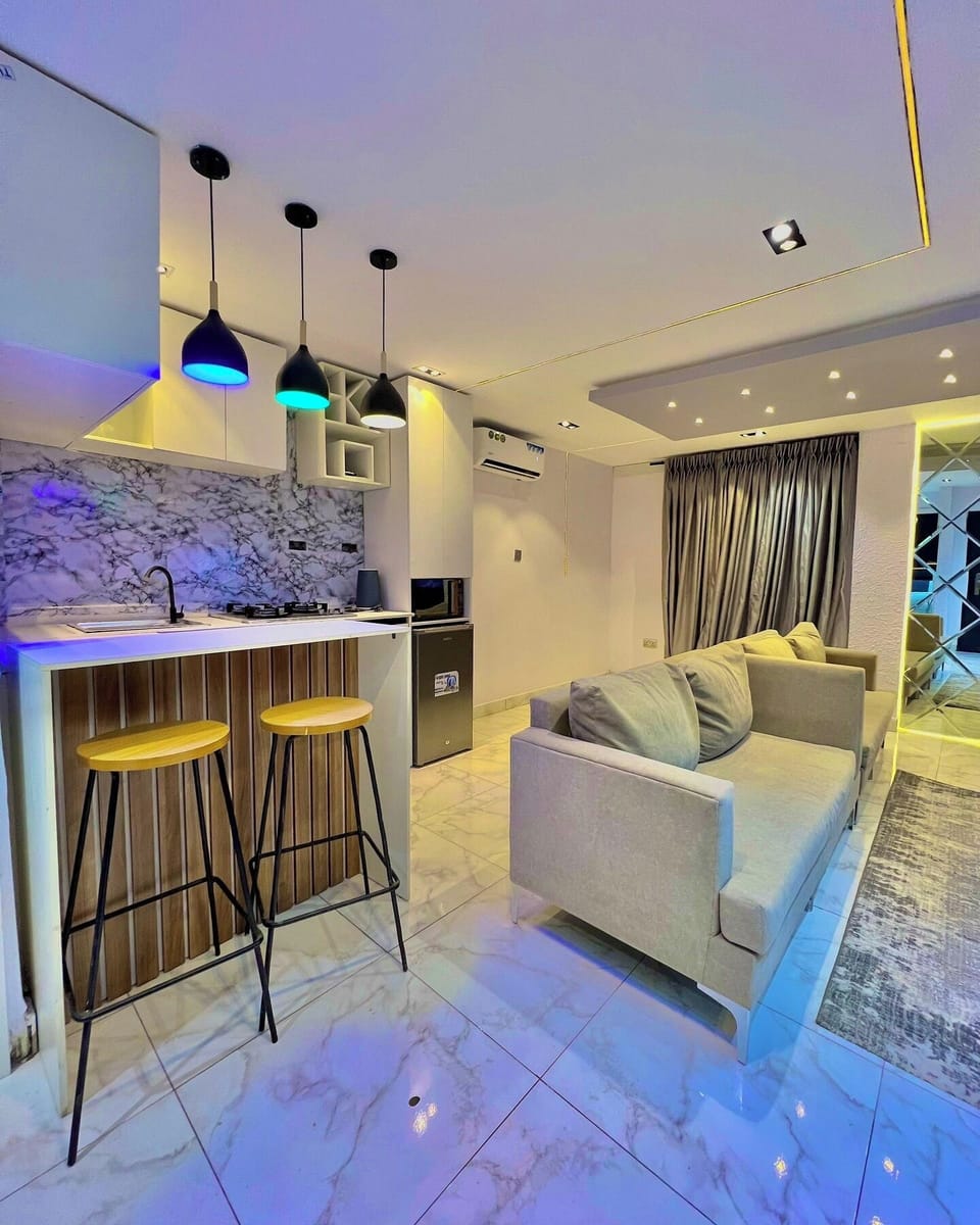 Economy Apartment, Balcony, City View | Living area