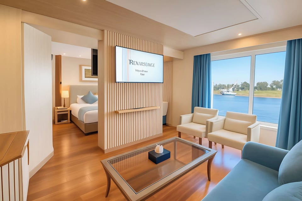 Deluxe Suite, River View | In-room safe, blackout drapes