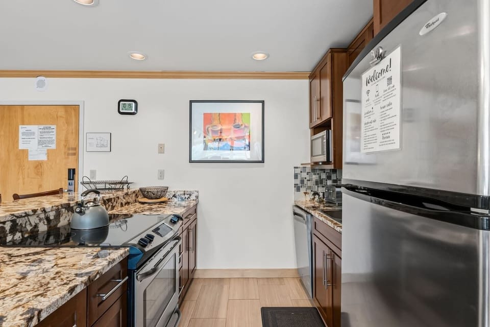 Fully equipped kitchen