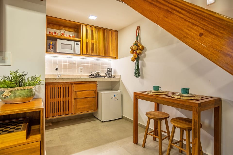 Apartment | Dining
