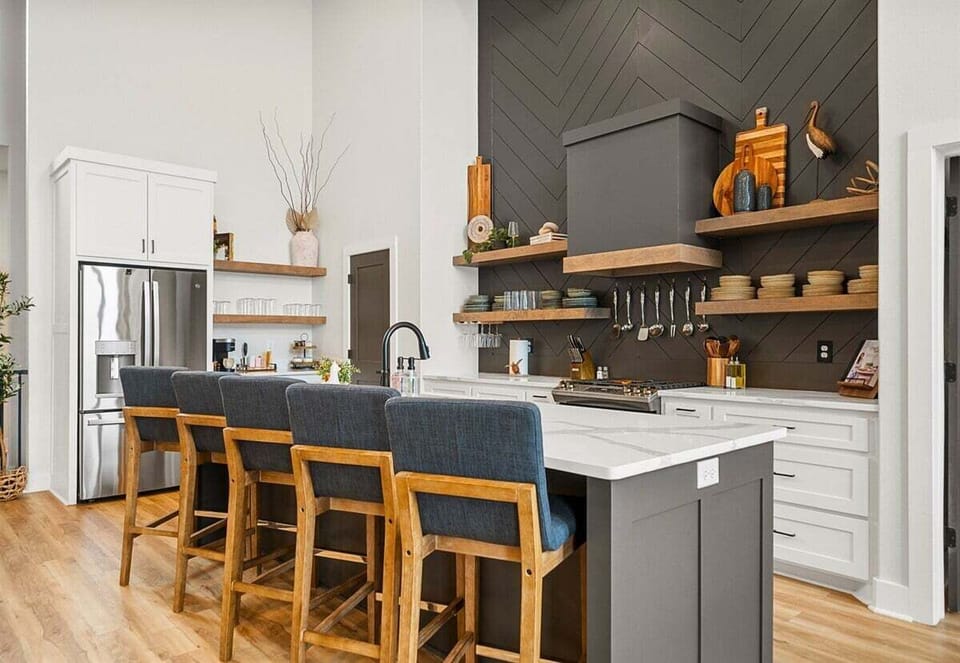 This beautifully styled dining space is perfect for everything from casual breakfasts to celebratory dinners with the whole group.