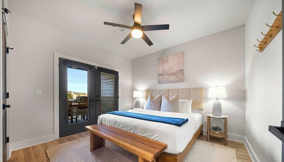The fifth king bedroom provides generous space, soft lighting, and a calm atmosphere perfect for restful nights.