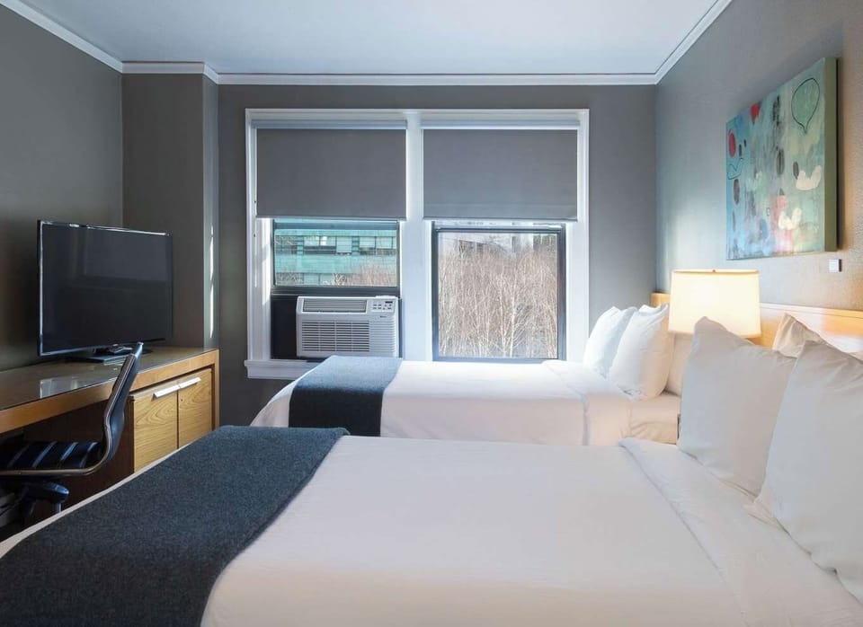 Bedroom. Interior and views may vary based on location and availability.