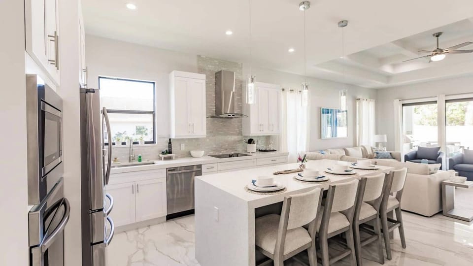 House (4 Bedrooms) | Interior