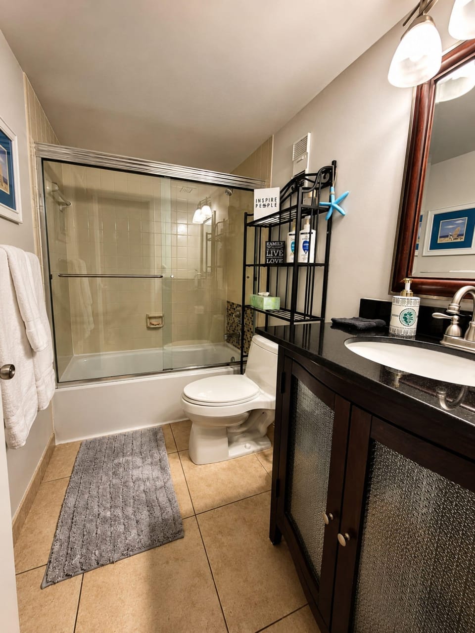Luxury Beach Resort Marco Island Condo Ocean Views Pool Beach Apartment in Marco Island