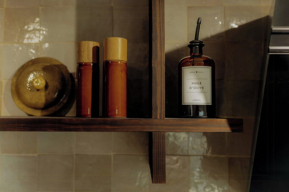 Bathroom amenities