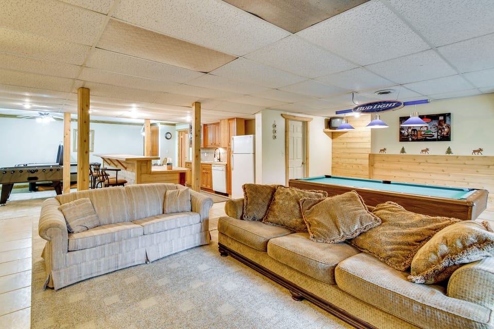 Game Room | Twin Sleeper Sofa
