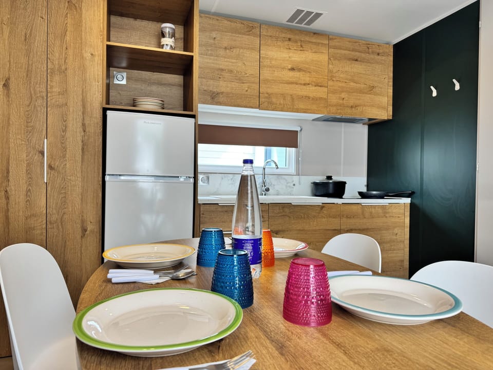 Deluxe House, 2 Bedrooms, Patio, Poolside | Private kitchen | Fridge, stovetop, highchair, cookware/dishes/utensils