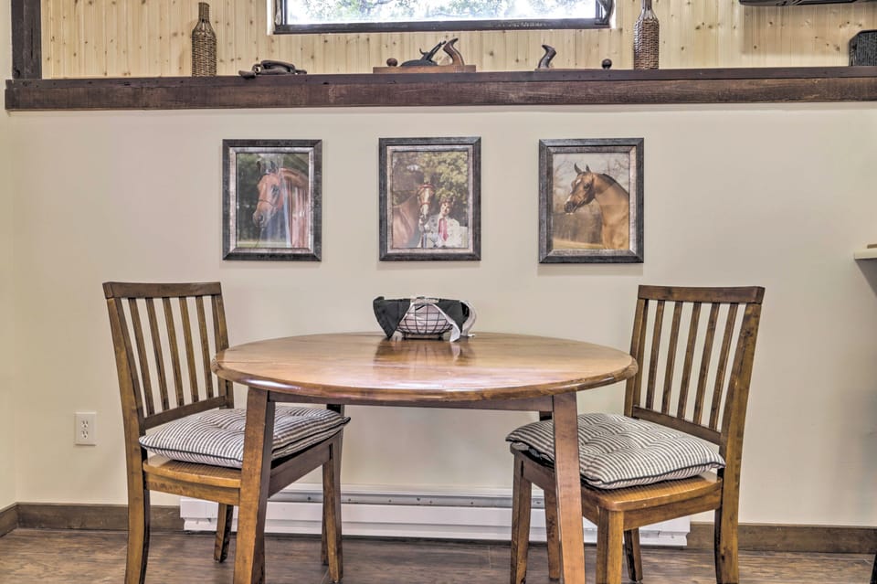 Cottage (2 Bedrooms) | Interior