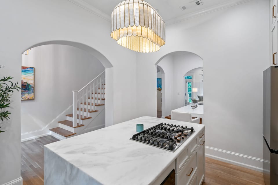 STUNNING RENOVATED KITCHEN OFF OF FOYER ENTRANCE