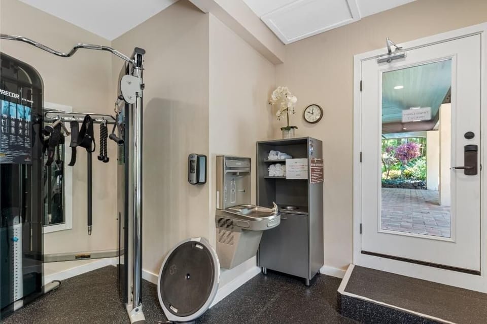 Condo, 3 Bedrooms | Interior