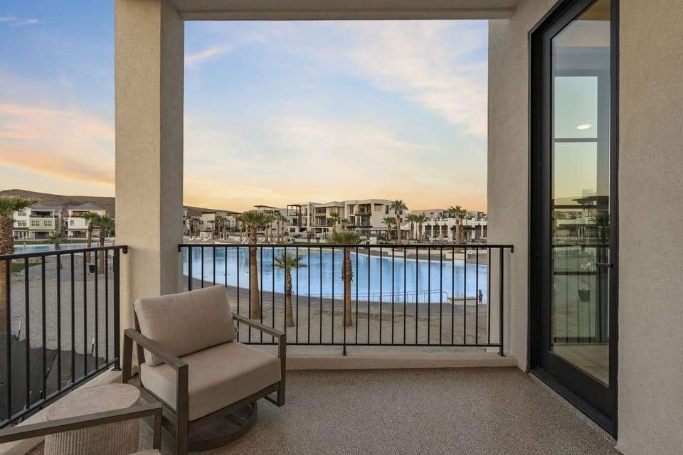 Townhome, 3 Bedrooms | Property grounds