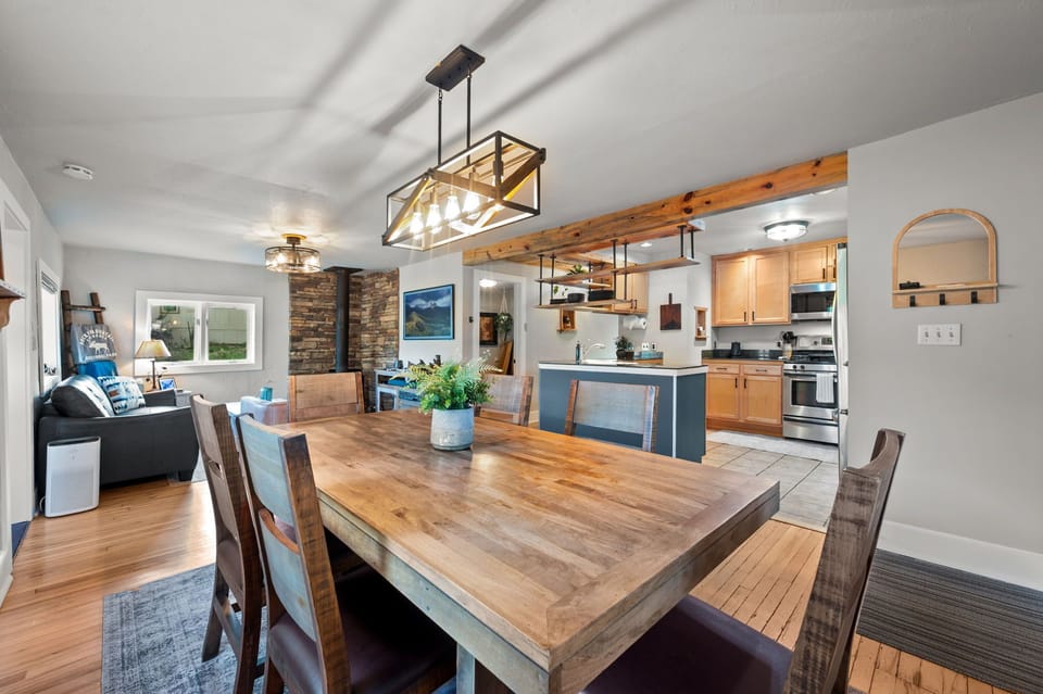 One great room, three reasons to love it. This is where your whole trip comes together.