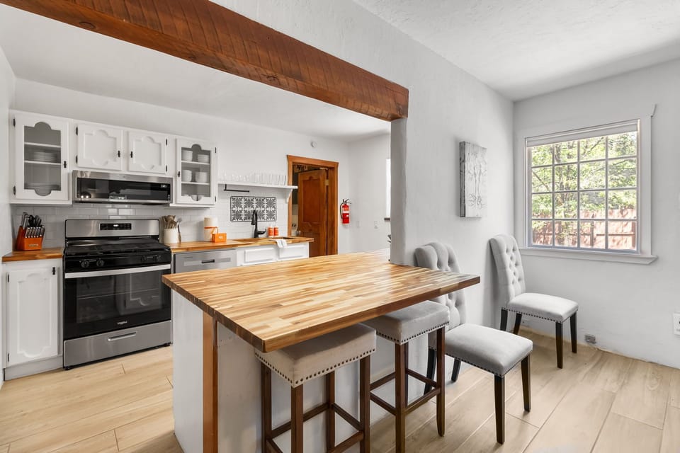 Keep the chef company with bar seating for 2.