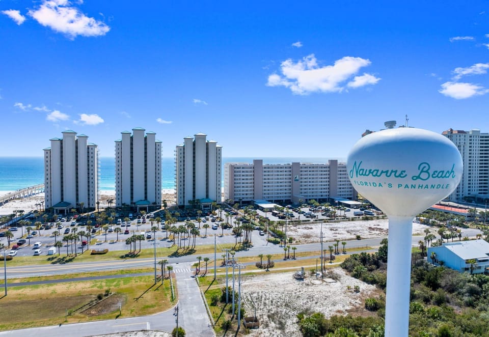 Surrounding the property, you'll find beautiful beaches, nearby attractions, and endless opportunities for making vacation memories.