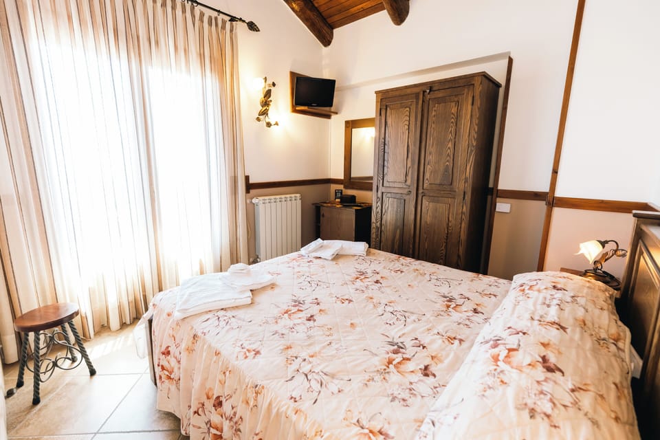 Classic Room, Balcony, Sea View | WiFi (free)