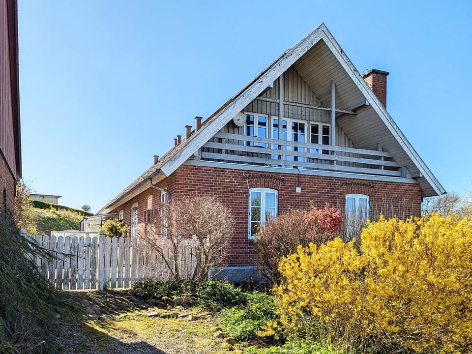 House | Exterior