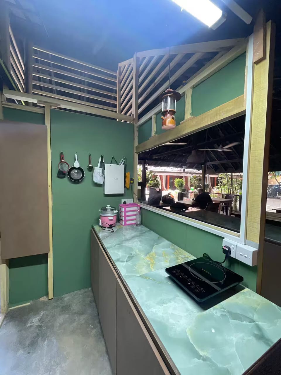Private kitchen