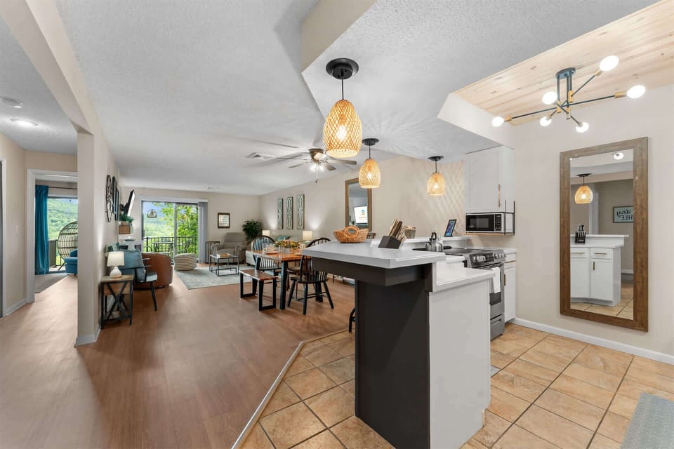 The open kitchen is well equipped for an unforgettable getaway​
