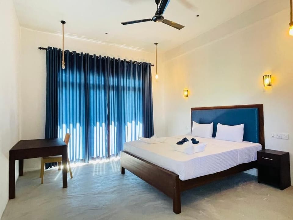 Deluxe Double Room, Balcony, Garden View | Laptop workspace, free WiFi