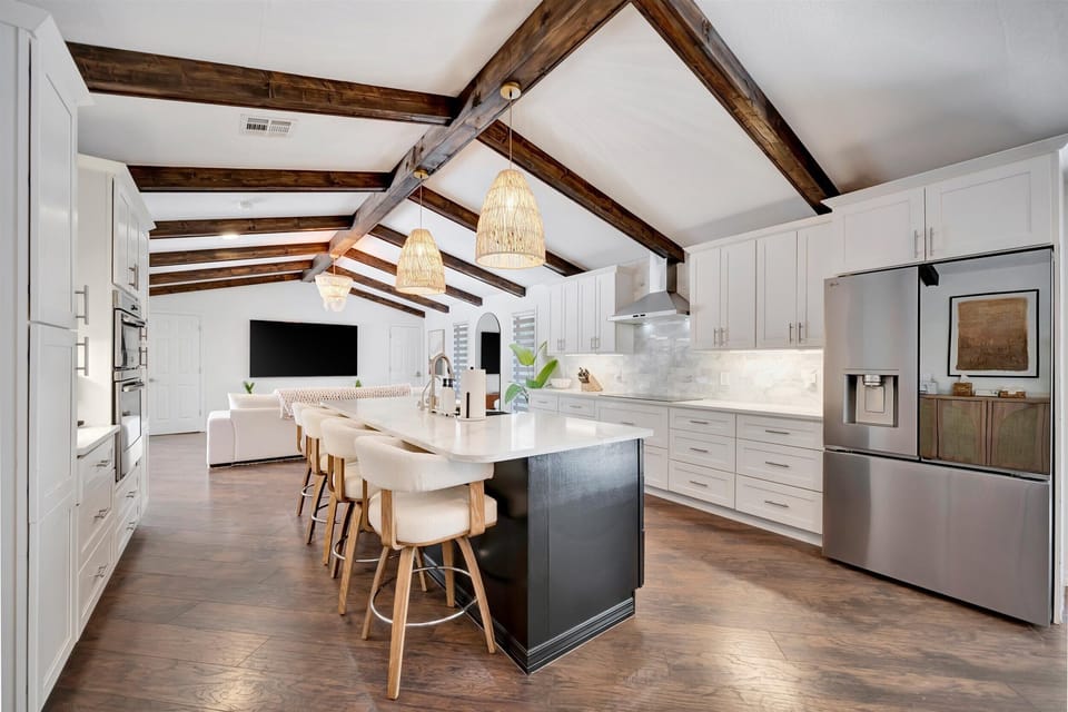 Royal Villa, 4 Bedrooms, Private Pool | Private kitchen