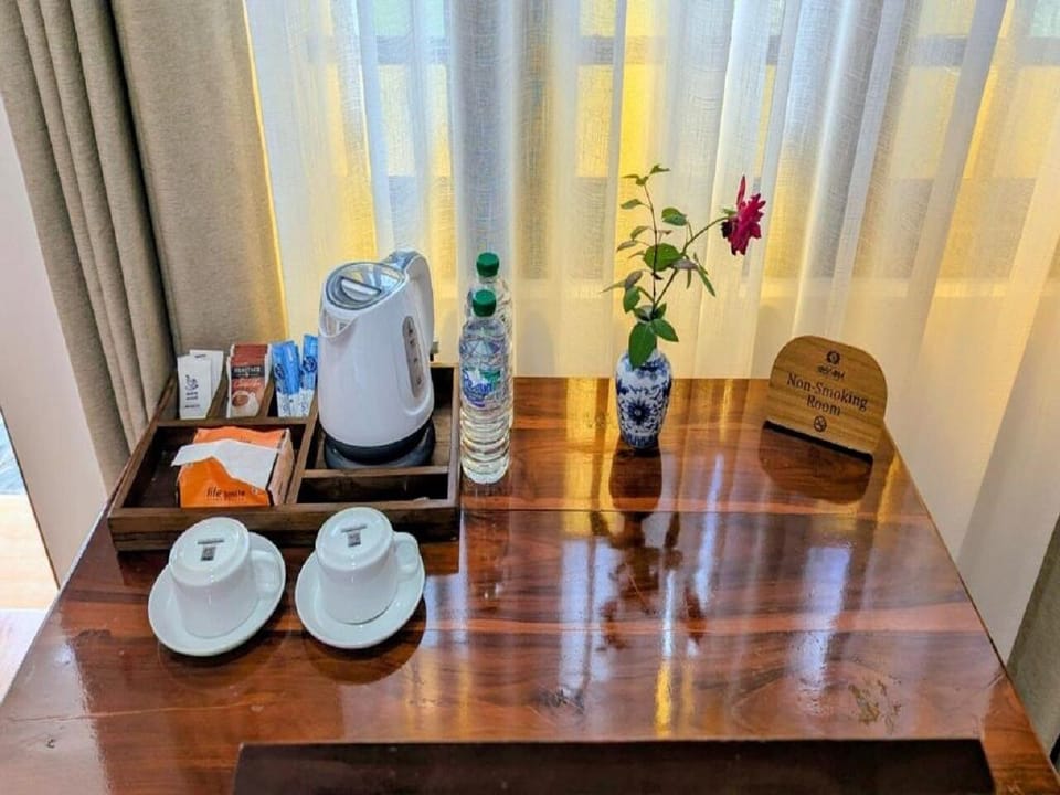 Deluxe Double Room, Balcony, Pool View | Coffee and/or coffee maker