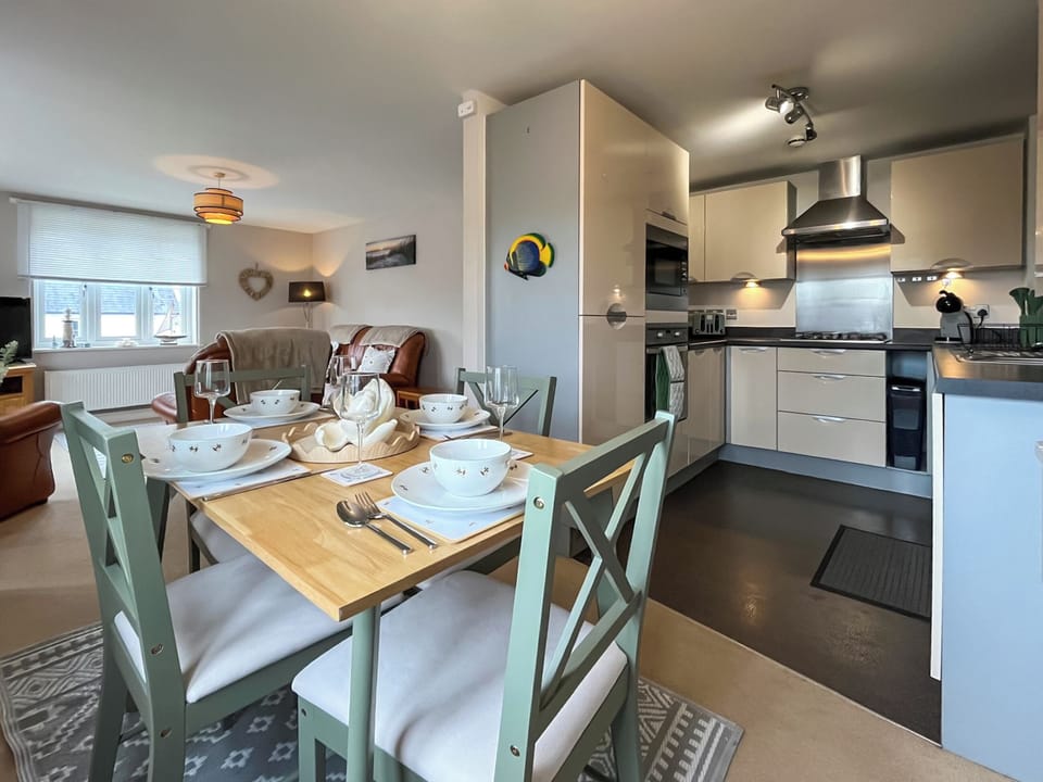 Dining Area | Peake Shores, Duporth