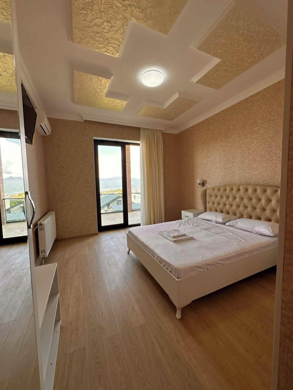 Luxury Double Room, Mountain View