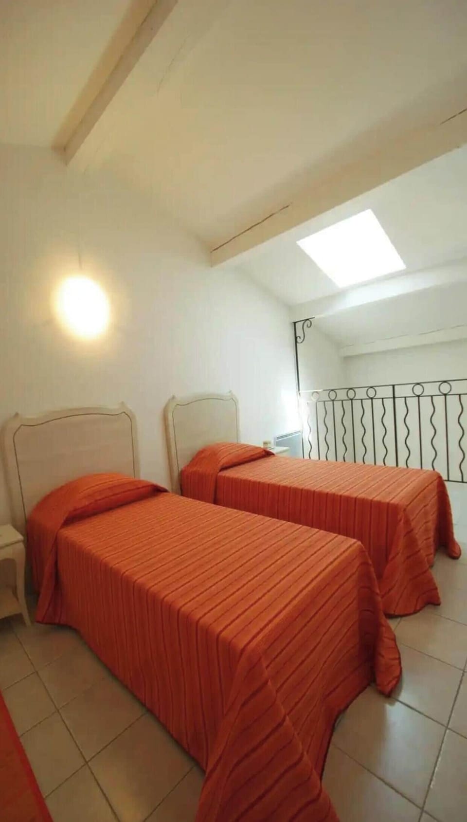 Apartment | 2 bedrooms, individually furnished, iron/ironing board