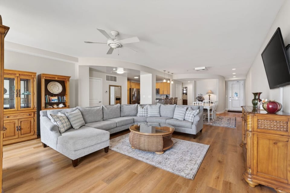 Plenty of room for everyone to gather, relax, and make unforgettable vacation memories in this spacious open living area.