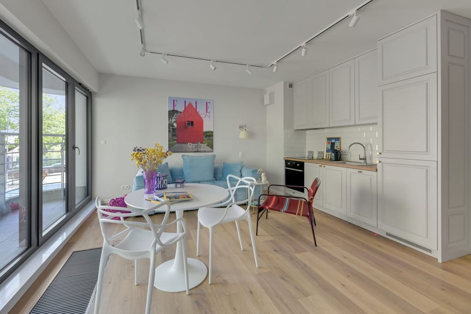 Comfort Apartment | Iron/ironing board