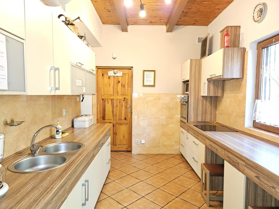 House | Bathroom