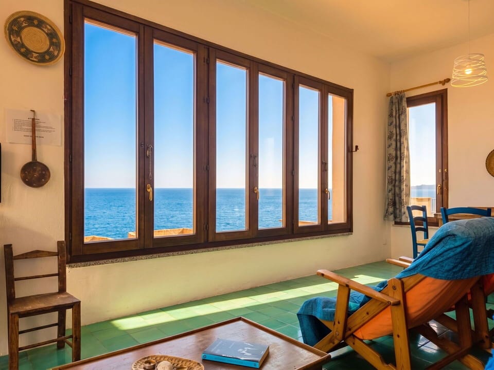 Apartment, Condominium, Mixed-Use, Hotel, Resort, Resort Town, Boutique Hotel