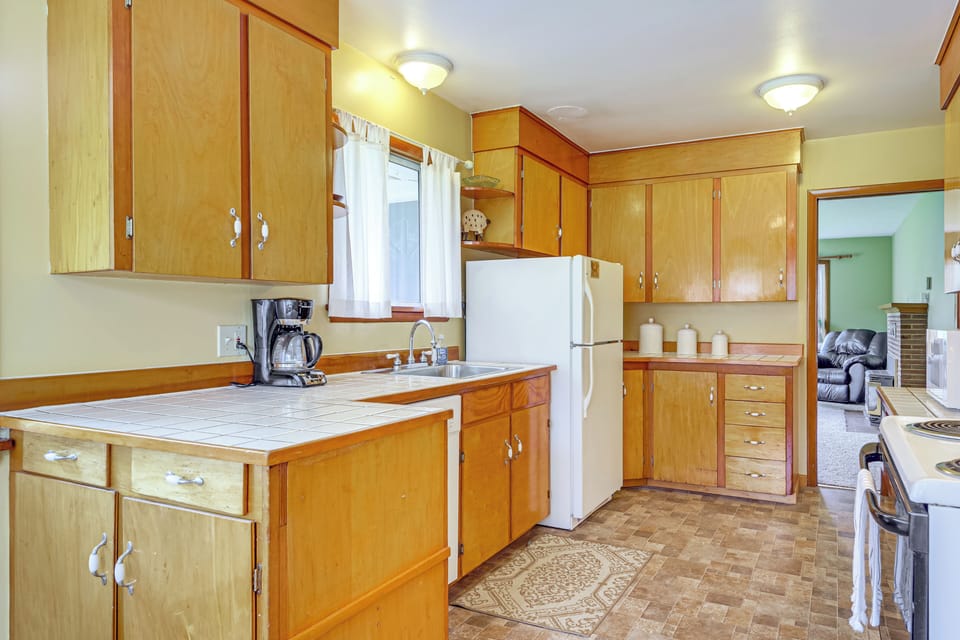 House (2 Bedrooms) | Interior