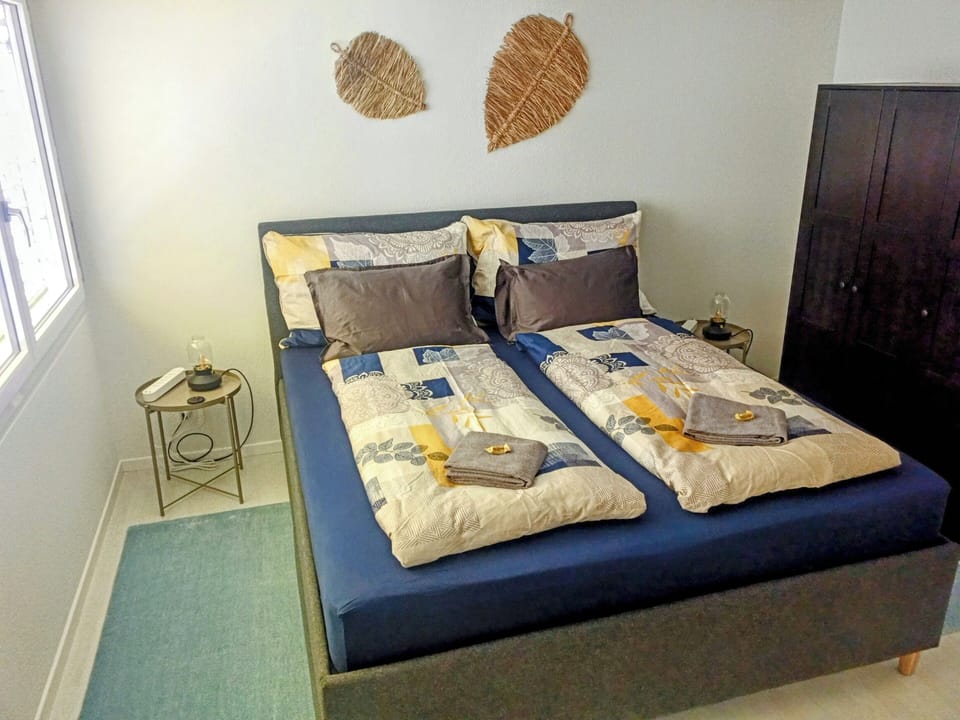 Comfort Apartment | Blackout drapes, iron/ironing board, free WiFi